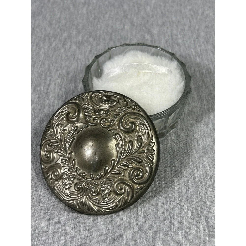 Vintage Ornate Victorian Silver Plate & Glass Vanity Powder Jar or Trinket Box - Picture 5 of 16
